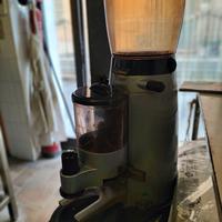Macinino caffè professionale La Cimbali Magnum