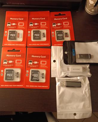 5 Micro SD miste da 128 e 256 GB più lettori