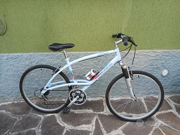 BICICLETTA  UOMO E DONNA