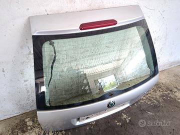 6Y9827023K PORTELLONE COFANO POSTERIORE BAULE SKOD