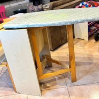 Asse da stiro con mobiletto in legno Foppapedretti