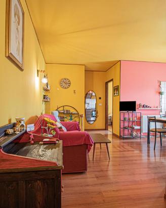 PRATICO APPARTAMENTO MONOCAMERA CON TERRAZZO E ...