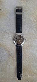 Orologio automatico da collezione SWATCH.