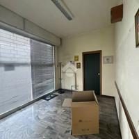 NEGOZIO A TELGATE