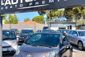 Toyota iQ 1.0 CVT Trend