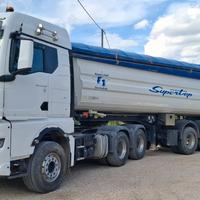 Mezzo d'opera trattore MAN TGX 33 510 con vasca
