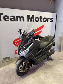Honda Forza 350