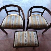 Set di sedie e  pouf in stile Liberty