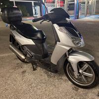 Aprilia Sportcity 200