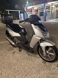 Aprilia Sportcity 200
