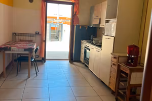 Viale pindaro 59 stanze 4 grande terrazzo 2 bagni