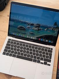 Macbook Pro m1 Ram 16gb SSd 2Tb Difetto schermo