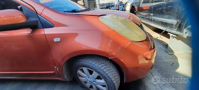 NISSAN NOTE 2008 - PARAFANGO DESTRO