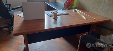 scrivania