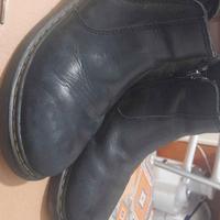 Dr Martens taglia 35