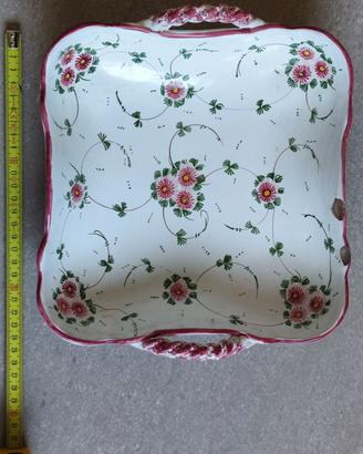 Vassoio in ceramica di Castelli 