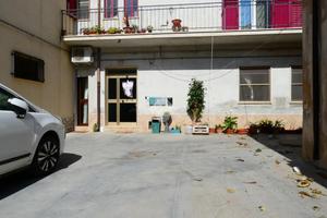 5 LOCALI A ROCCA IMPERIALE