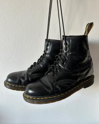 Dr. martens
