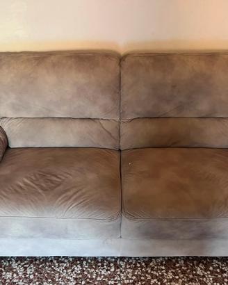 2 divani poltrone sofà