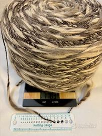 Filo per uncinetto o ferri