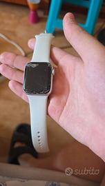 Apple Watch SE