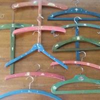 Appendiabiti originali anni '50 in legno decoupage