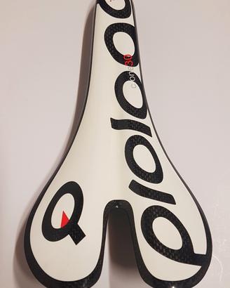 Sella Full Carbon Prologo Top di Gamma