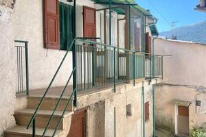 Rustico / Casale di 80 m² con 4 locali a Cosio d'A