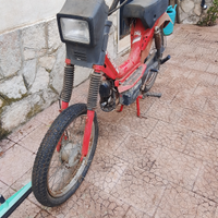 Motociclo califfone rizzato