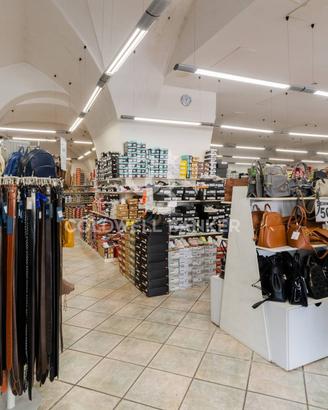 Locale commerciale - Casarano