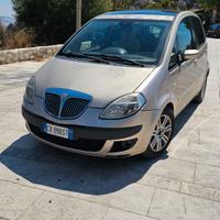 Lancia Musa 1.9 mjt 