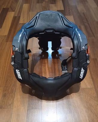 Collare leatt 4.5