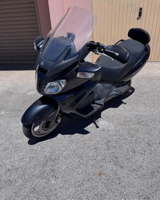 Suzuki Burgman 650 Executive ASI – CRS a libretto