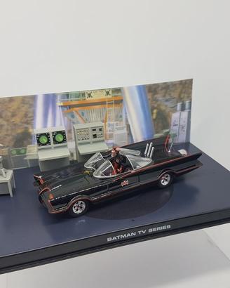 Batman TV Series 1966 Batmobile 1:43