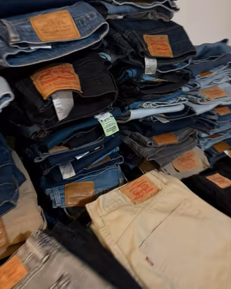 Stock a kg box set levis grado A ++