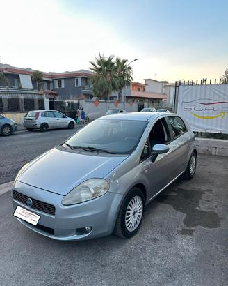 Fiat Grande Punto Grande Punto 1.3 MJT 90 CV 5 por