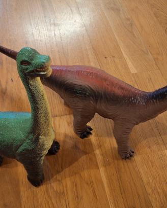 Dinosauri giocattolo