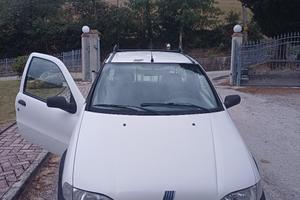 Fiat Fiorino strada