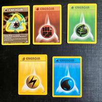 5 carte Pokémon Energia (1 rara)