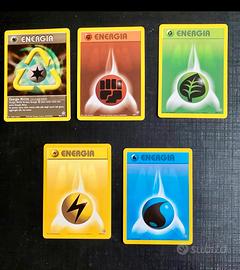 5 carte Pokémon Energia (1 rara)