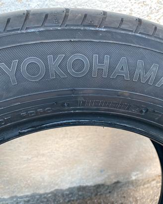 4 Pneumatici Estivi Yokoama