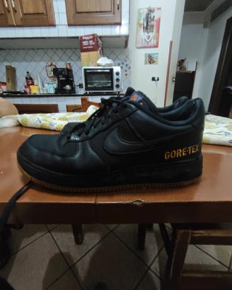 Scarpe impermeabili Nike Goretex edizione limitata