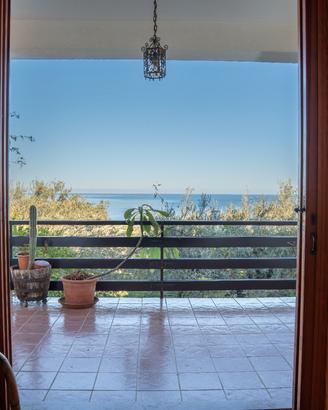 Appartamento in villa spiaggia Pietra Piatta