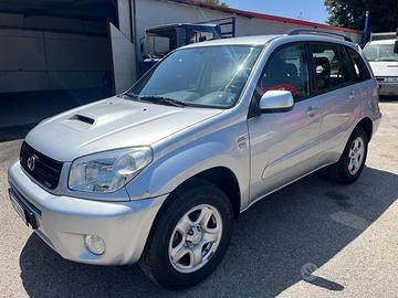 Toyota rav 4-2.0 tdi-4x4-full - km 117000-2004