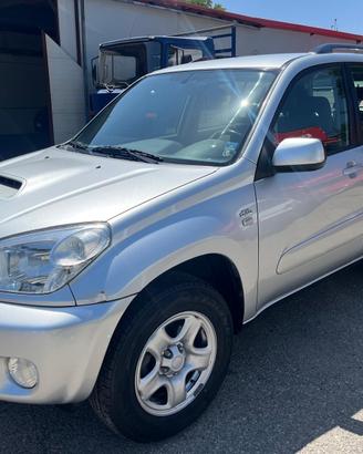 Toyota rav 4-2.0 tdi-4x4-full - km 117000-2004