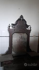 specchio con cassetti 