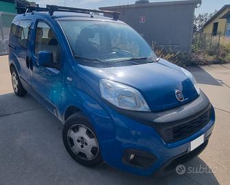 Fiat Fiorino Qubo Autocarro 4 posti diesel 80cv