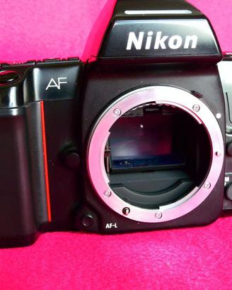 Nikon F801s