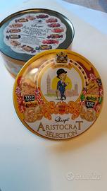 scatola latta tonda vecchia