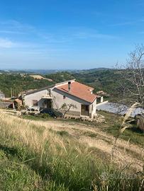 Vedesi casa indipendente